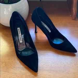 Manolo Blahnik Black Suede Pumps